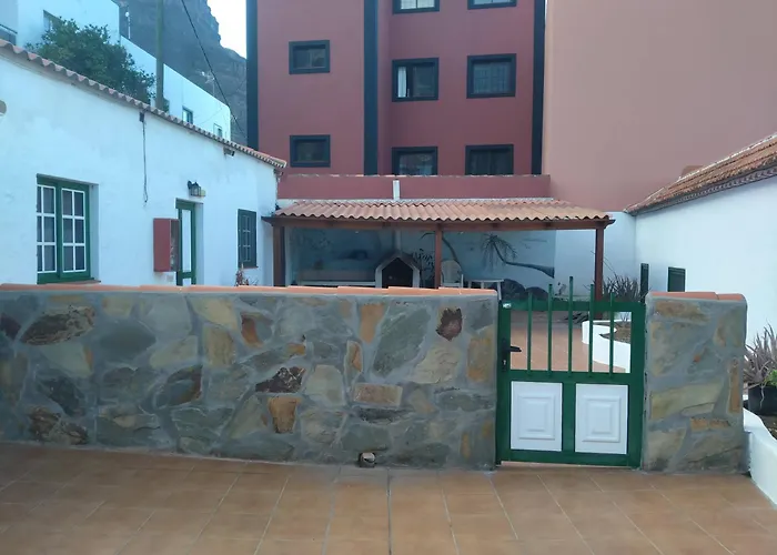 Retama Del Teide 바예그란레이